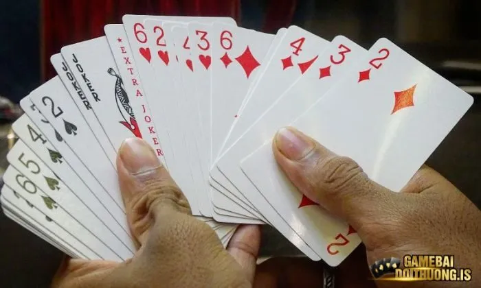 Tấn Top88 Người chơi cần tập trung quan sát khi đánh bài Tấn của Top88